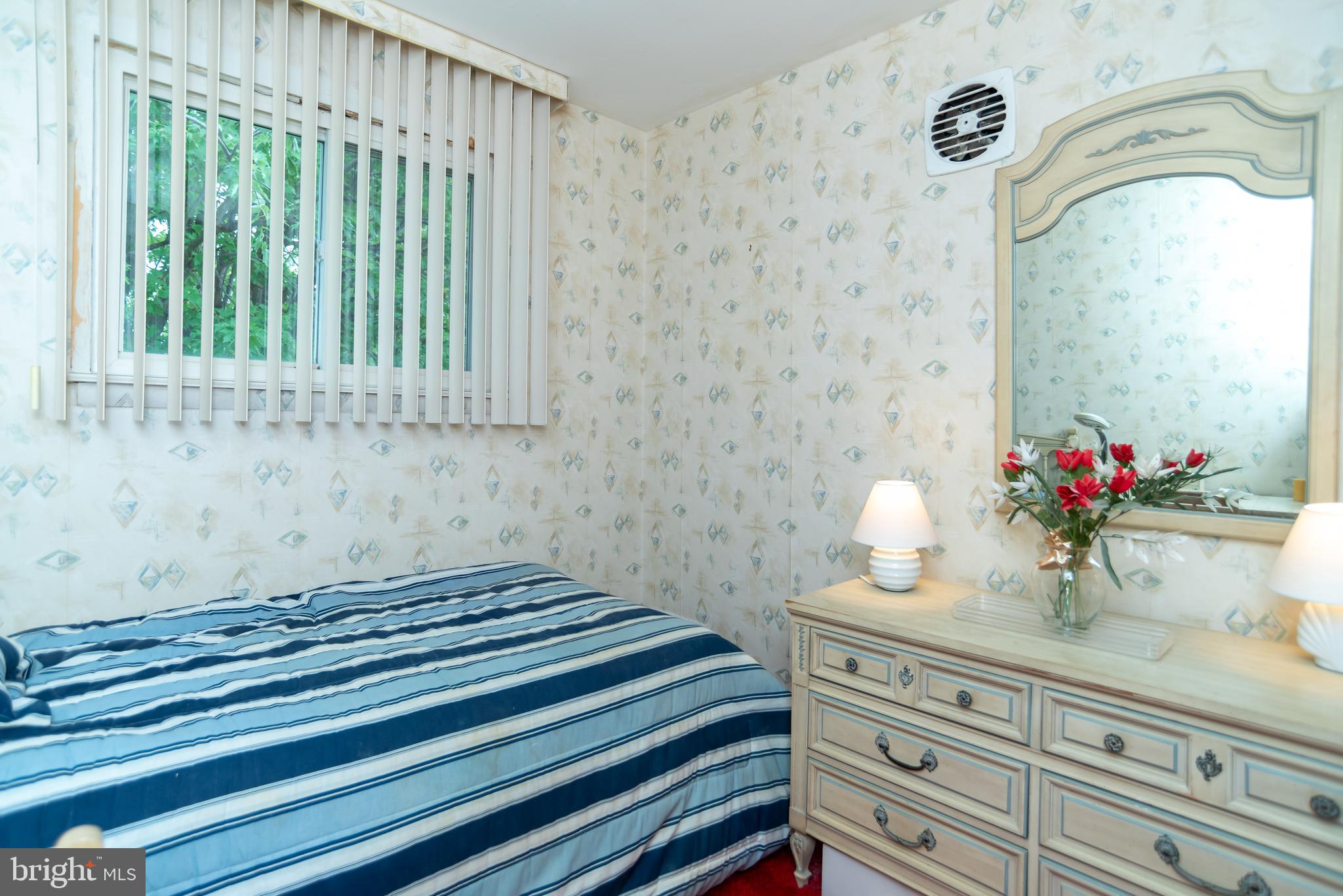 843 Avon Road Philadelphia, PA 19116 - Photo 24 of 33