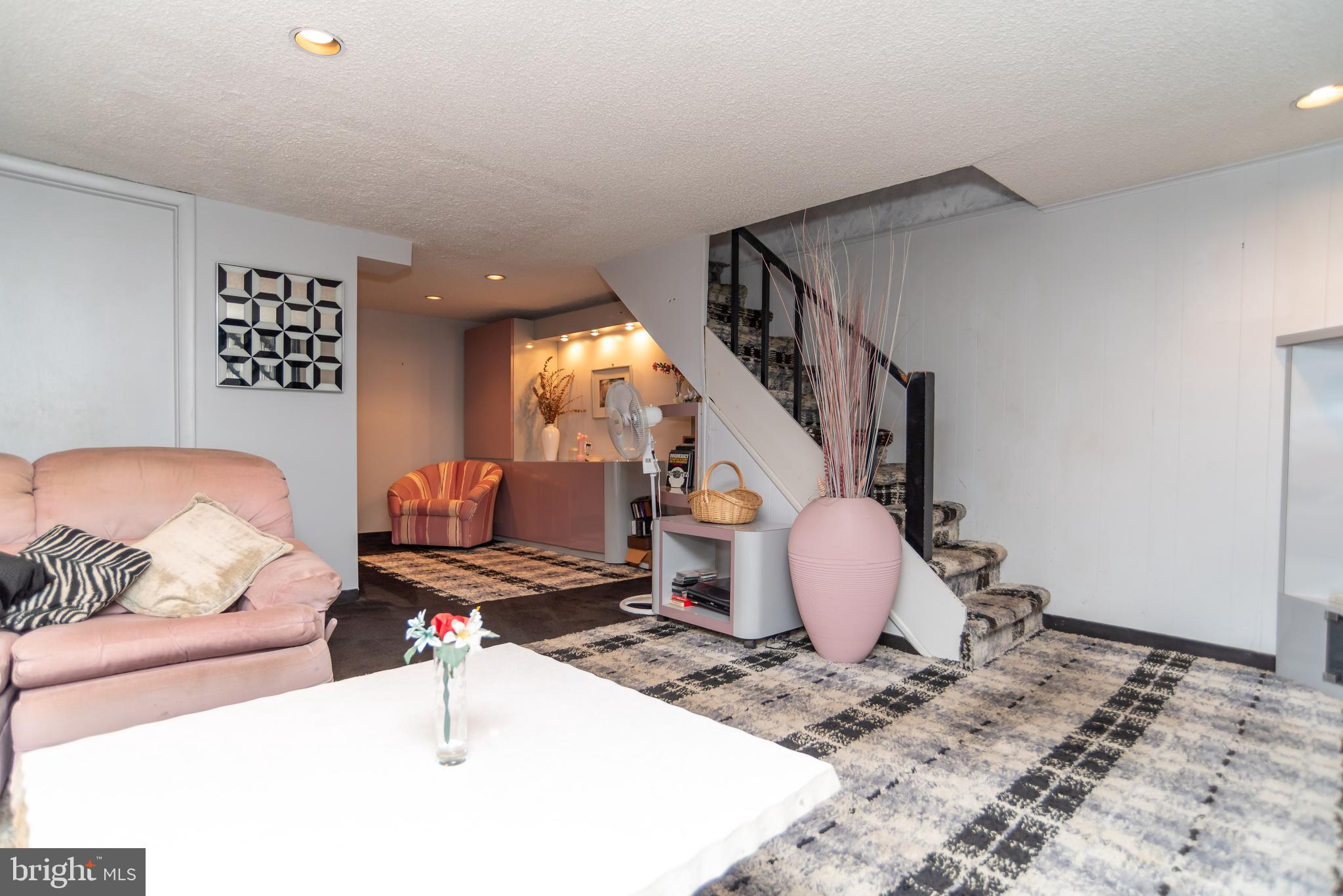 843 Avon Road Philadelphia, PA 19116 - Photo 27 of 33