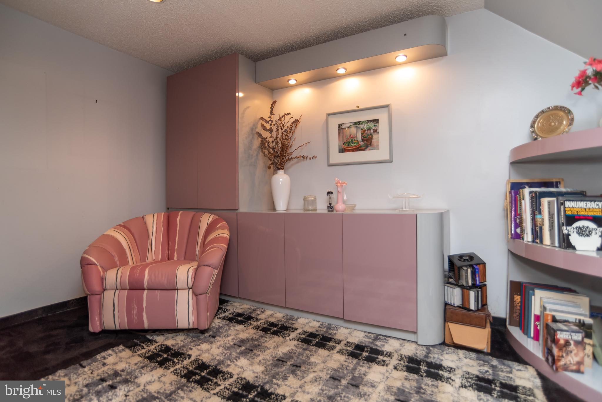 843 Avon Road Philadelphia, PA 19116 - Photo 30 of 33
