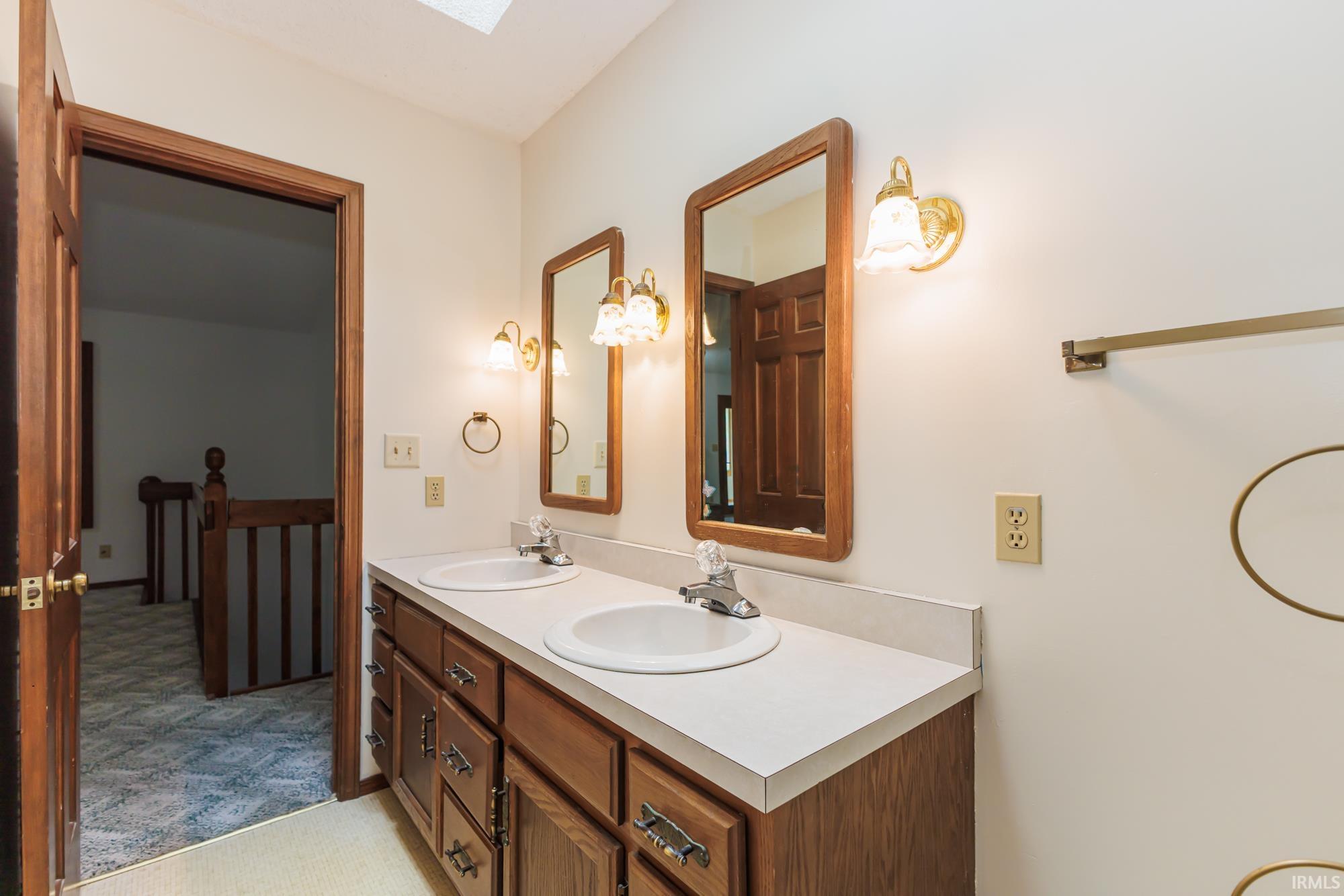 1704 North Thorn Tree Road Muncie, IN 47304 - Photo 15 of 36 Gallery Image 15