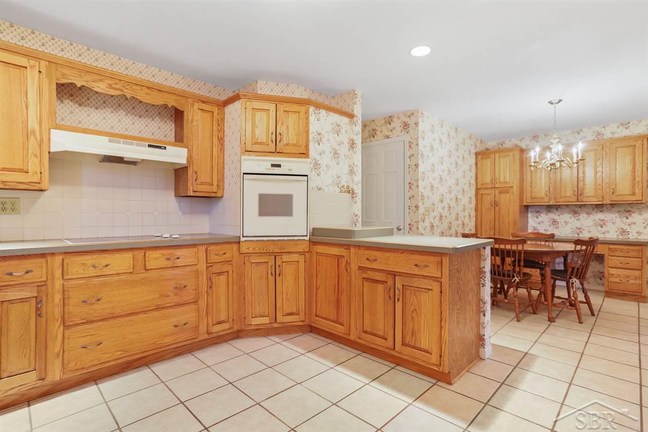 5265 Curve Road Freeland, MI 48623 - Photo 15 of 65 50030986-14.JPG