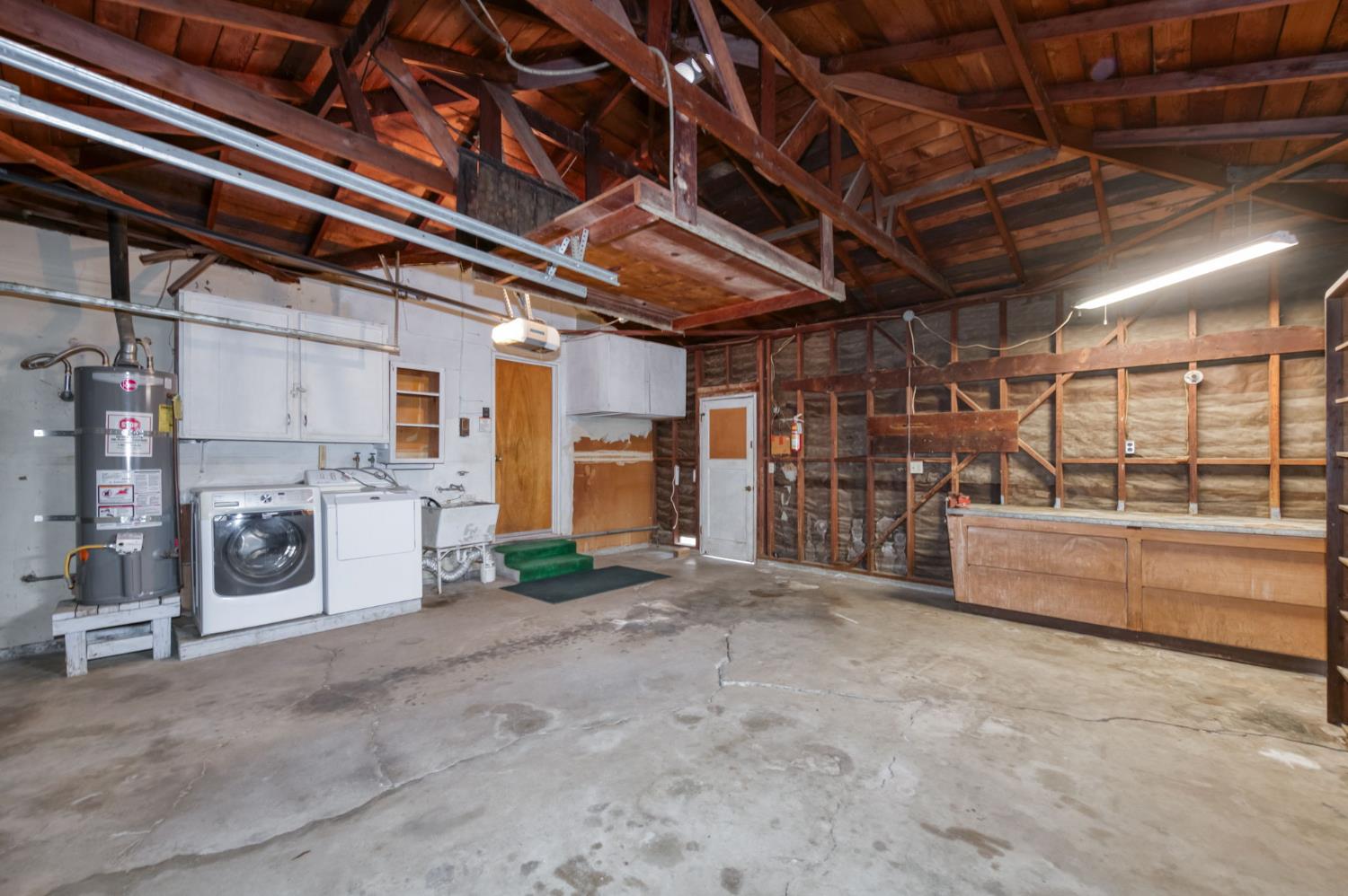 19616 East Parlier Avenue Reedley, CA 93654 - Photo 23 of 39