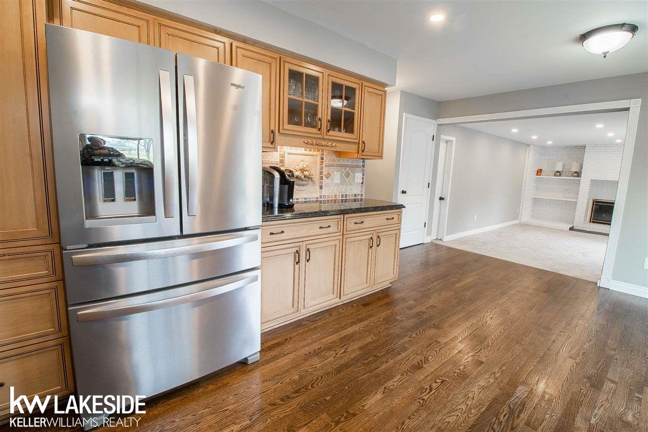 1005 East Fairview Lane Rochester Hills, MI 48306 - Photo 13 of 35
