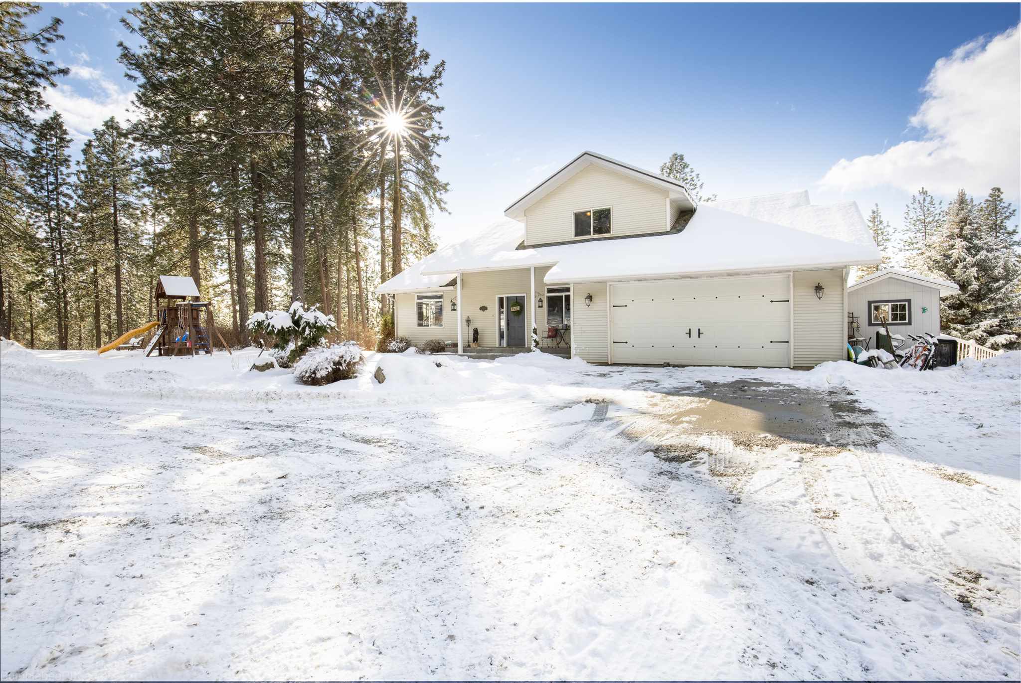 15807 Foothills Road Spokane, WA 99217 - Photo 2 of 50