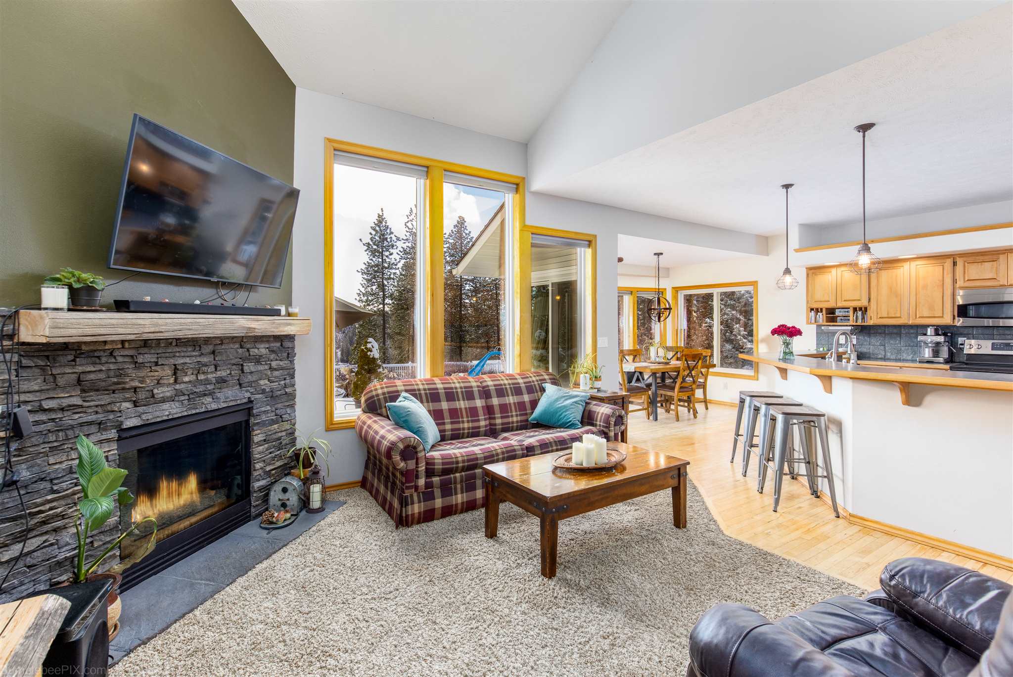 15807 Foothills Road Spokane, WA 99217 - Photo 7 of 50