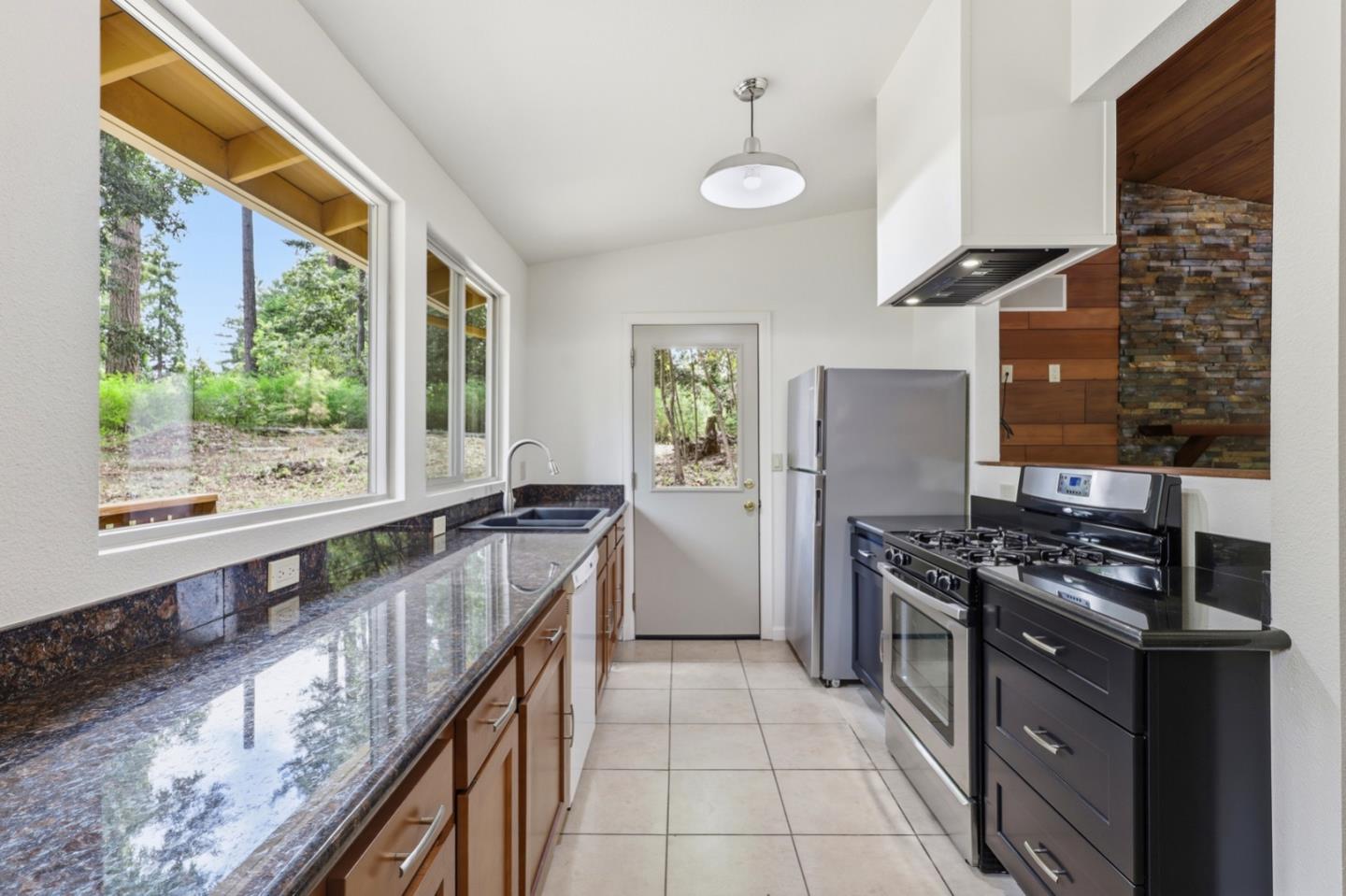 1270 Quarry Road Felton, CA 95018 - Photo 14 of 55