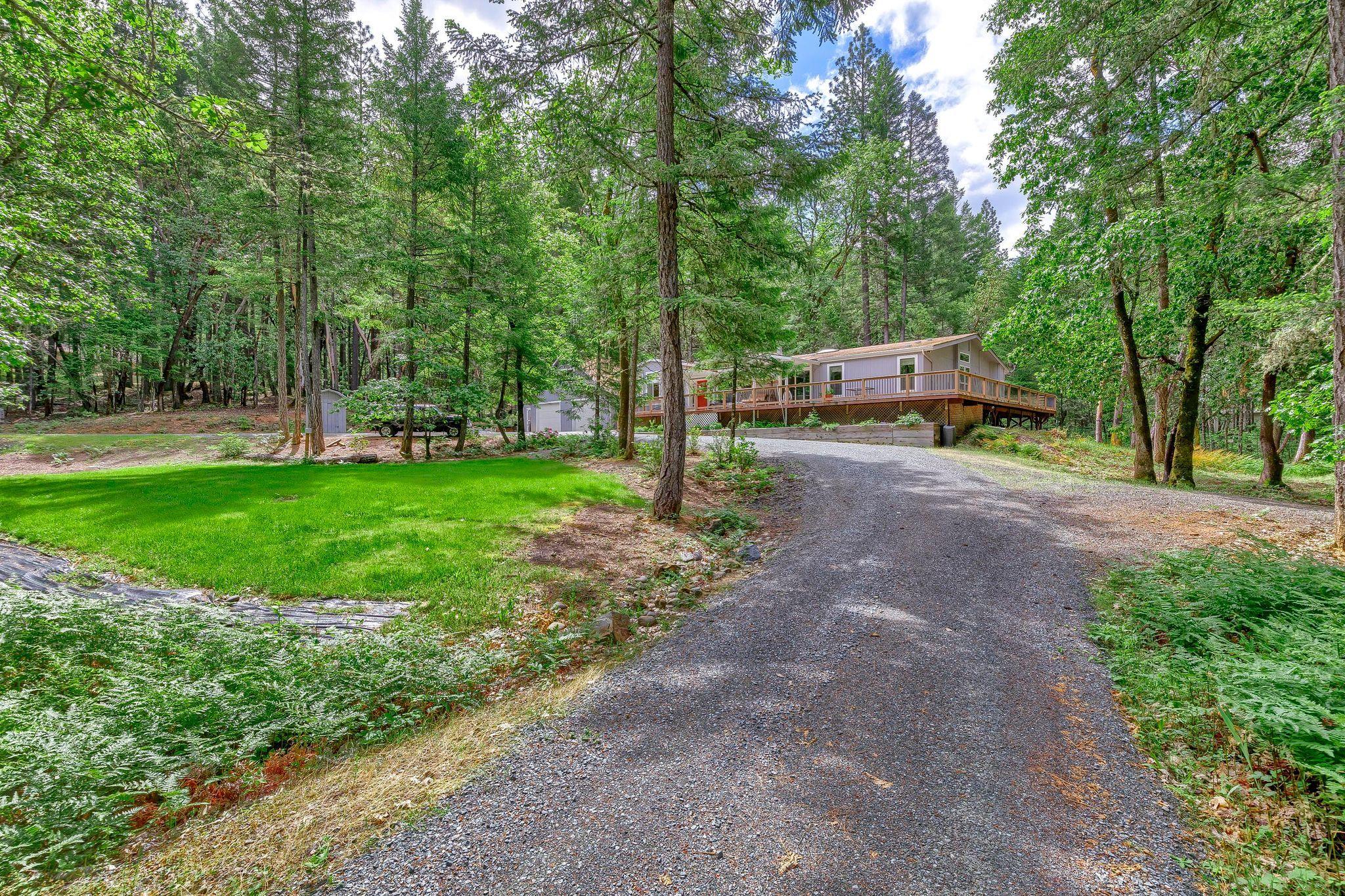 877 Marcy Loop Road Grants Pass, OR 97527 - Photo 53 of 56 DilJWZ_g