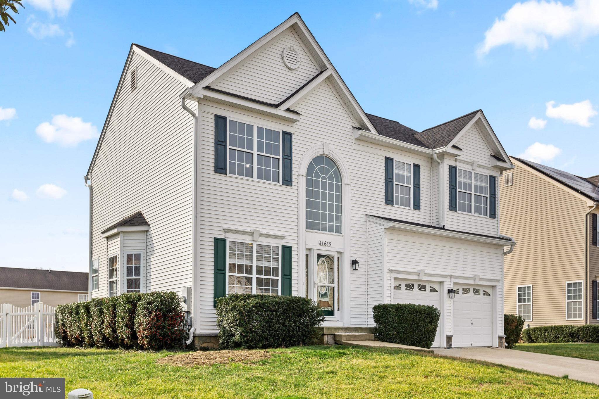 41635 Ferber Court Leonardtown, MD 20650 - Photo 3 of 30 front view left side view