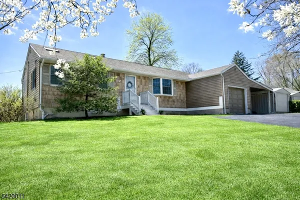 $789,000 | 12 Crestwood Drive, Madison, NJ 07940