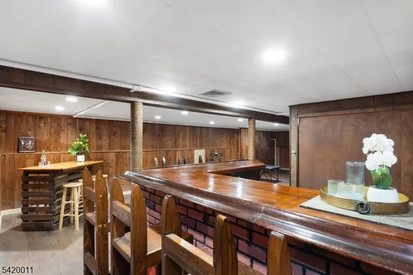 $789,000 | 12 Crestwood Drive, Madison, NJ 07940