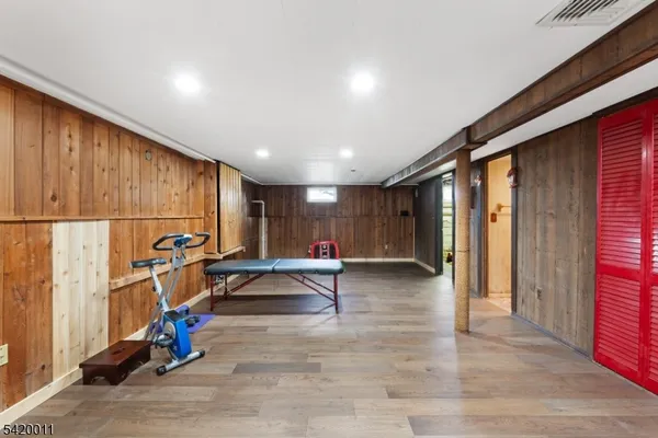 $789,000 | 12 Crestwood Drive, Madison, NJ 07940