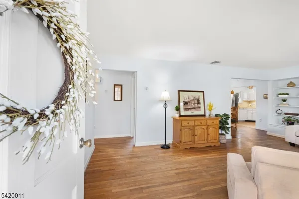 $789,000 | 12 Crestwood Drive, Madison, NJ 07940