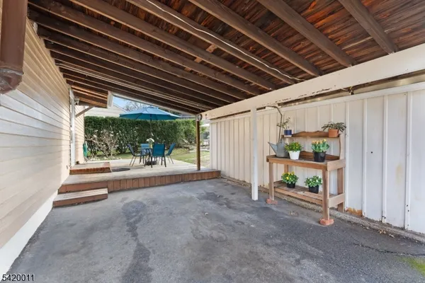 $789,000 | 12 Crestwood Drive, Madison, NJ 07940