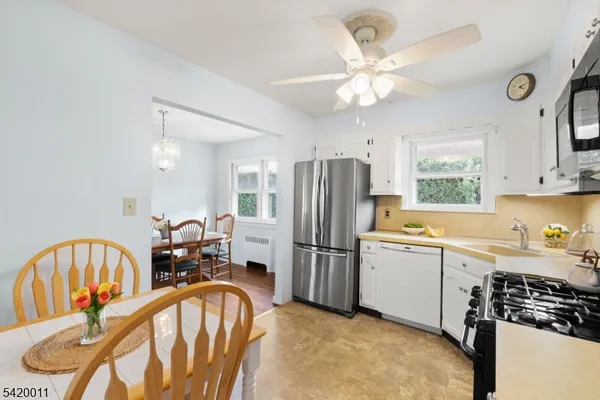 $789,000 | 12 Crestwood Drive, Madison, NJ 07940