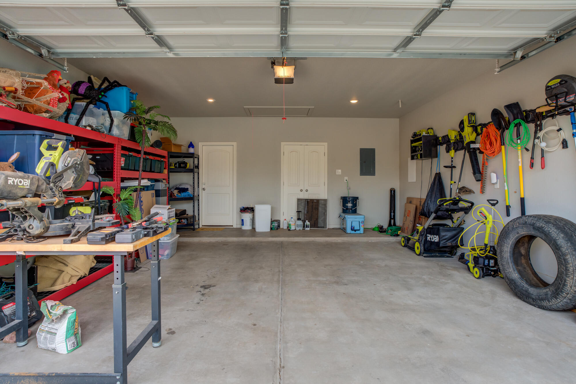 7805 56th Street Lubbock, TX 79407 - Photo 55 of 57 7805-56th-St_Lubbock-TX_54_Garage