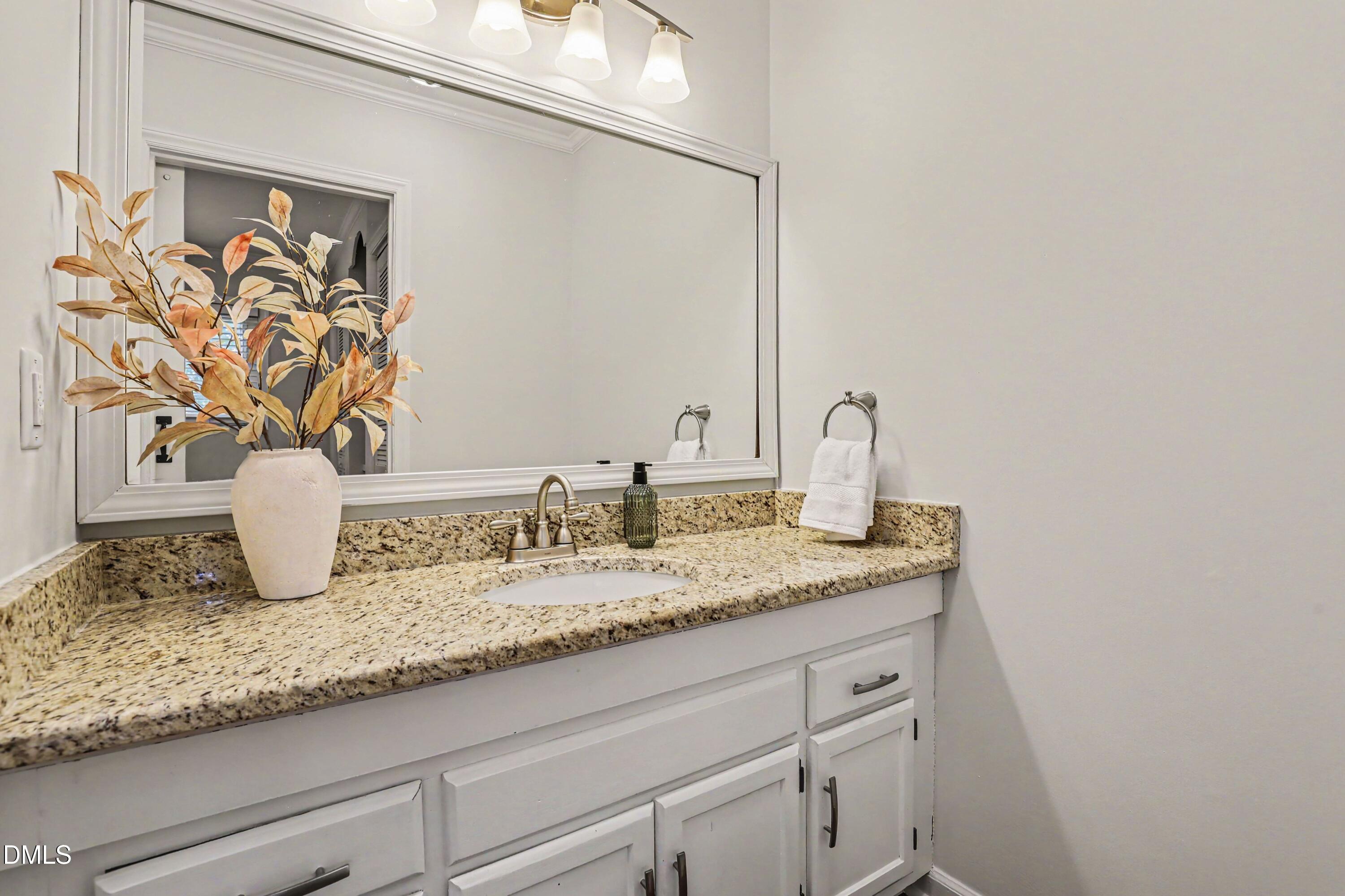 3736 Yorktown Place Raleigh, NC 27609 - Photo 18 of 26