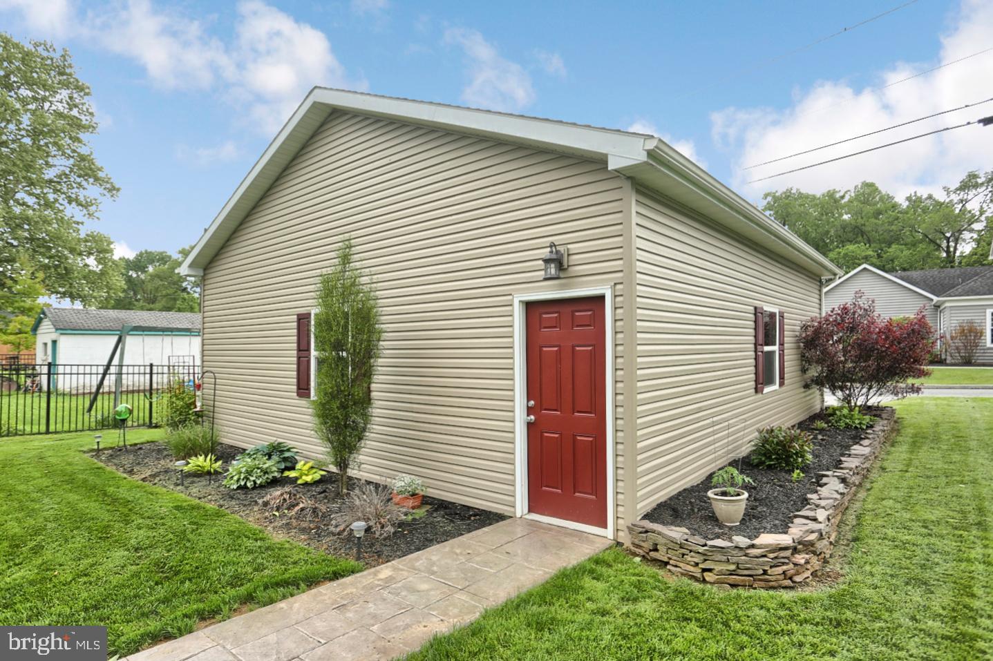 52 East Ridge Street Carlisle, PA 17013 - Photo 8 of 43 Gallery Image 8