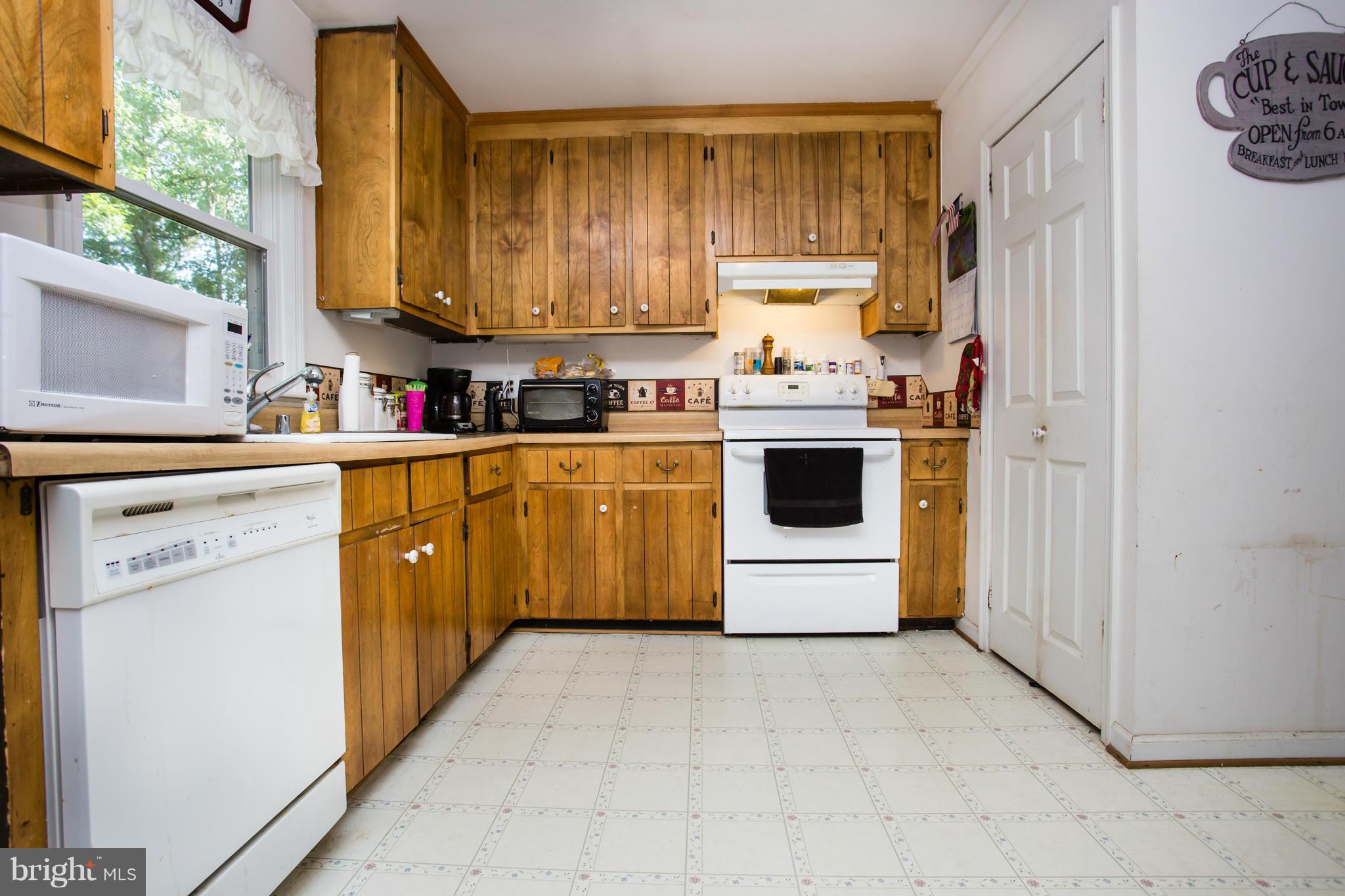 109 Kelsey Road Stafford, VA 22554 - Photo 28 of 30 Kitchen
