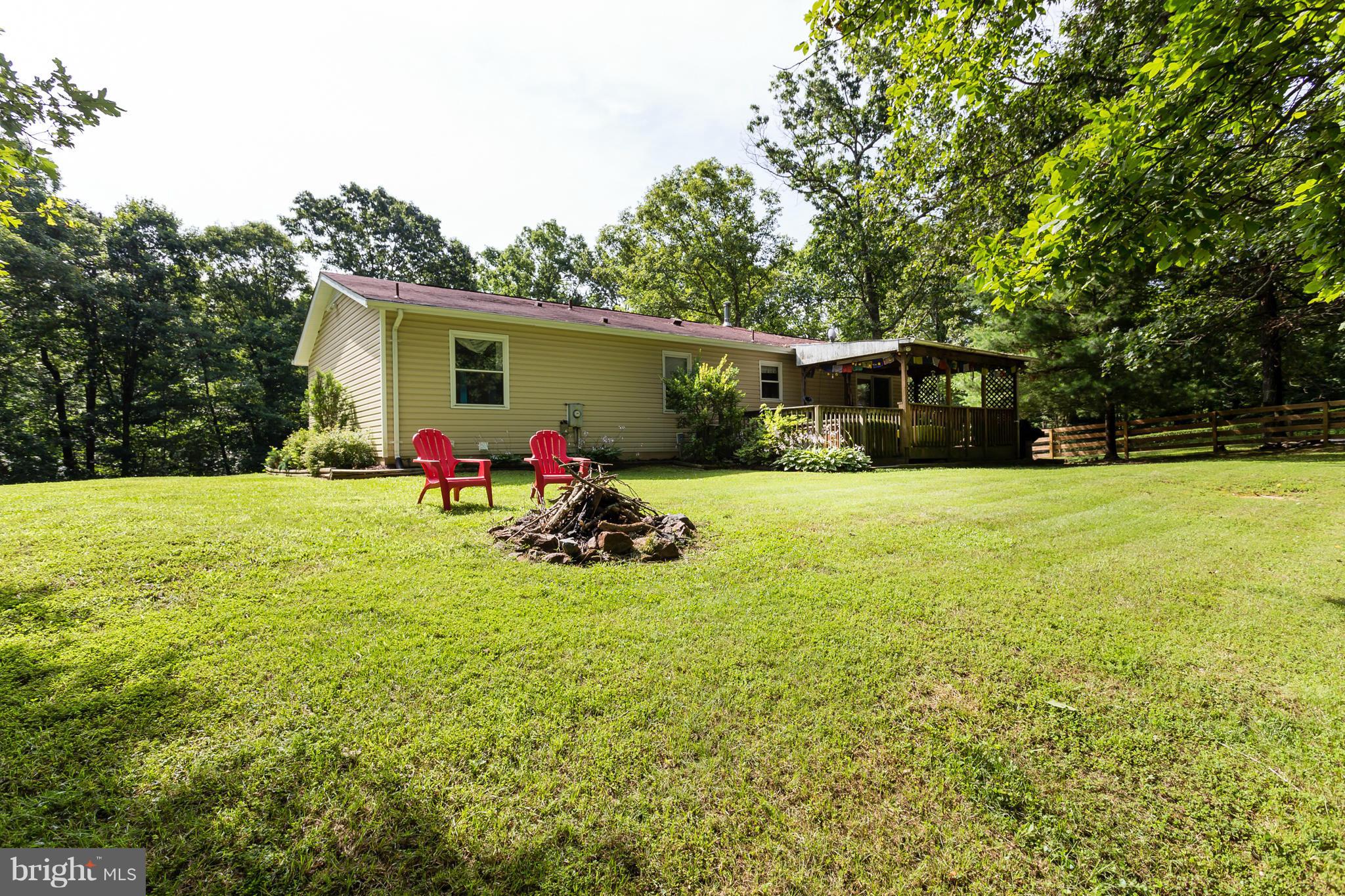 109 Kelsey Road Stafford, VA 22554 - Photo 8 of 30 Exterior (Rear)