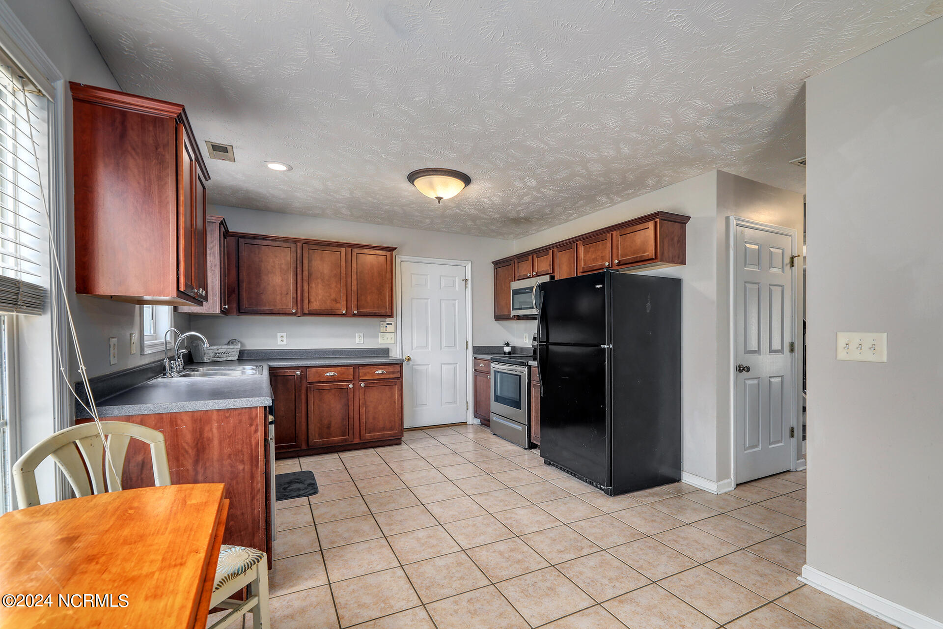 178 East Ridge Court Jacksonville, NC 28540 - Photo 14 of 35 Int_32