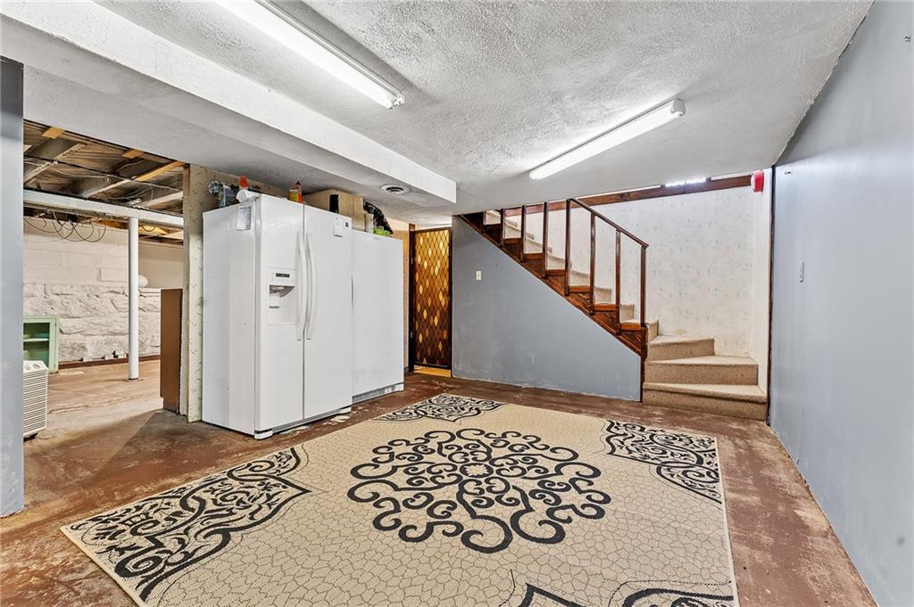 1767 South Eighty Eight Road Greensboro, PA 15338 - Photo 23 of 43