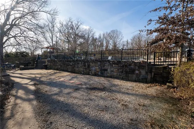 a view of backyard space