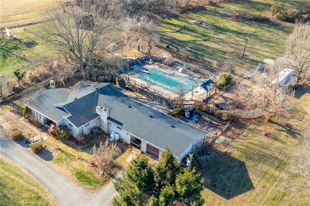 1767 South Eighty Eight Road Greensboro, PA 15338 - Photo 31 of 43