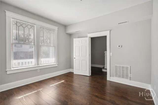 $1,850 | 1002 West 44th Street, Savannah, GA 31405