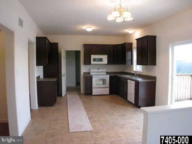 96 Moulstown Road Abbottstown, PA 17301 - Photo 5 of 25 Gallery Image 5
