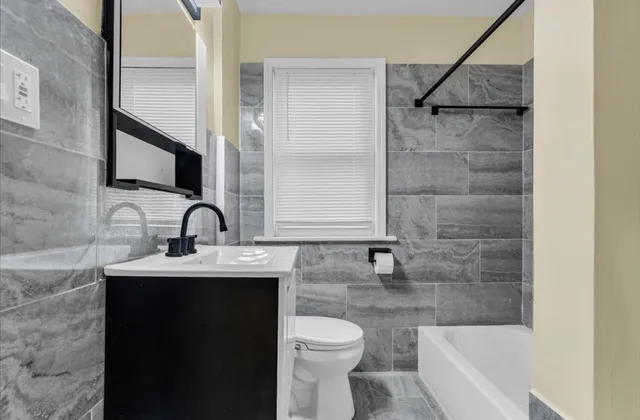 $140,000 | 10320 Crocuslawn Avenue, Detroit, MI 48204