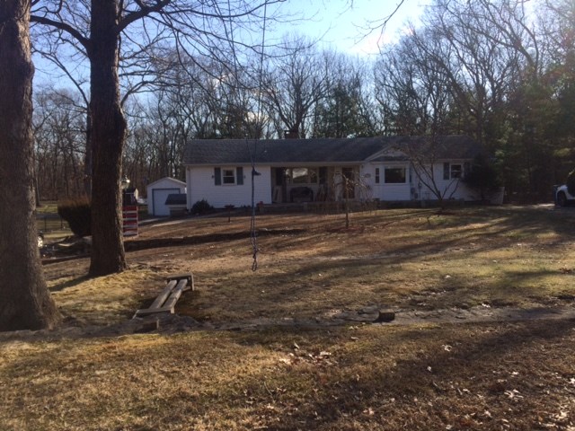 106 Angell Road Lincoln, RI 02865 - Photo 1 of 36 Gallery Image 1