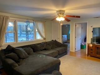 106 Angell Road Lincoln, RI 02865 - Photo 4 of 36 Gallery Image 4