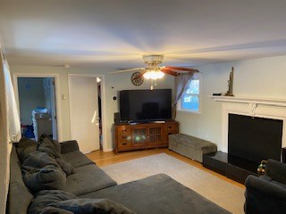106 Angell Road Lincoln, RI 02865 - Photo 6 of 36 Gallery Image 6