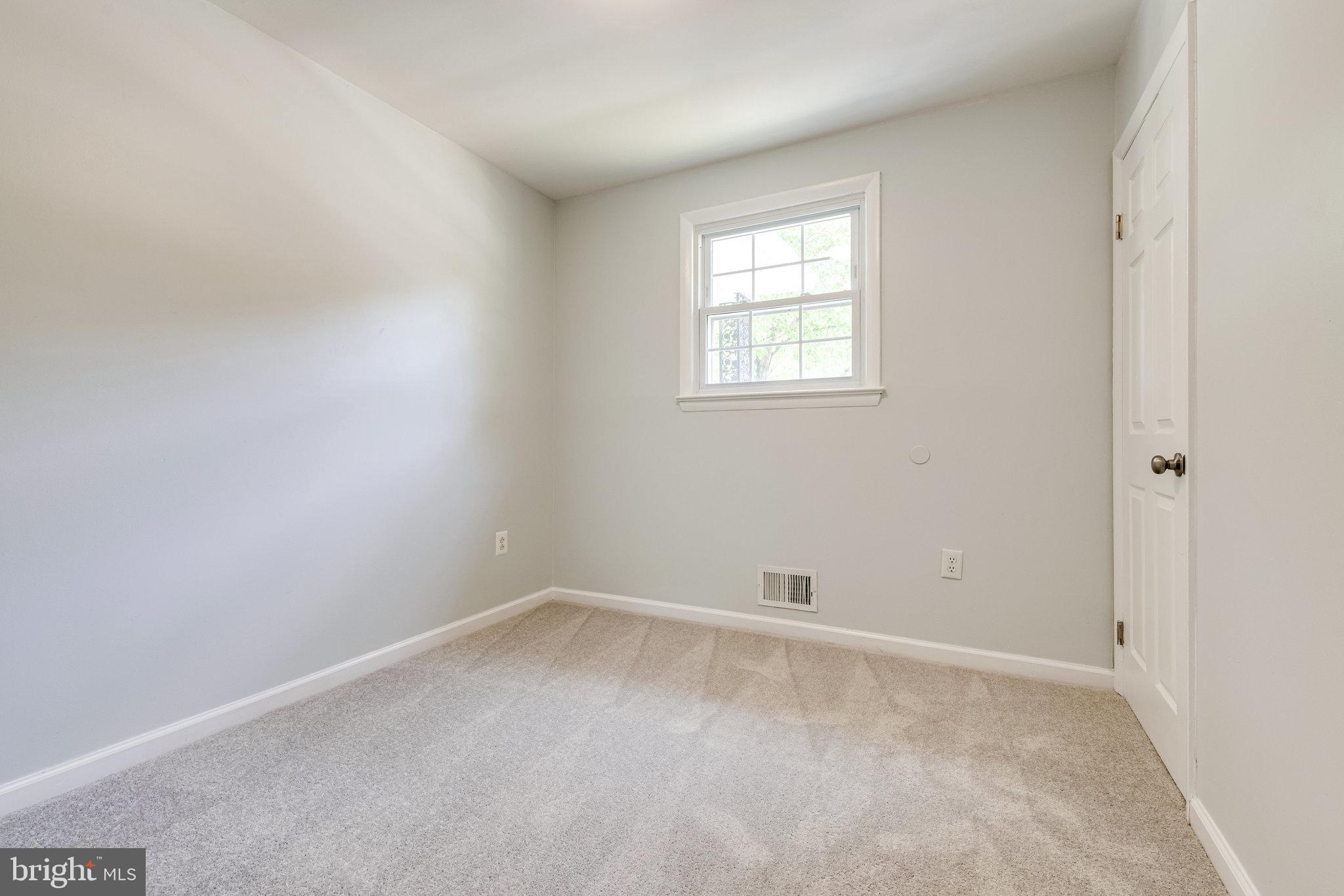 12824 Glynis Road Clinton, MD 20735 - Photo 15 of 31 bedroom 2