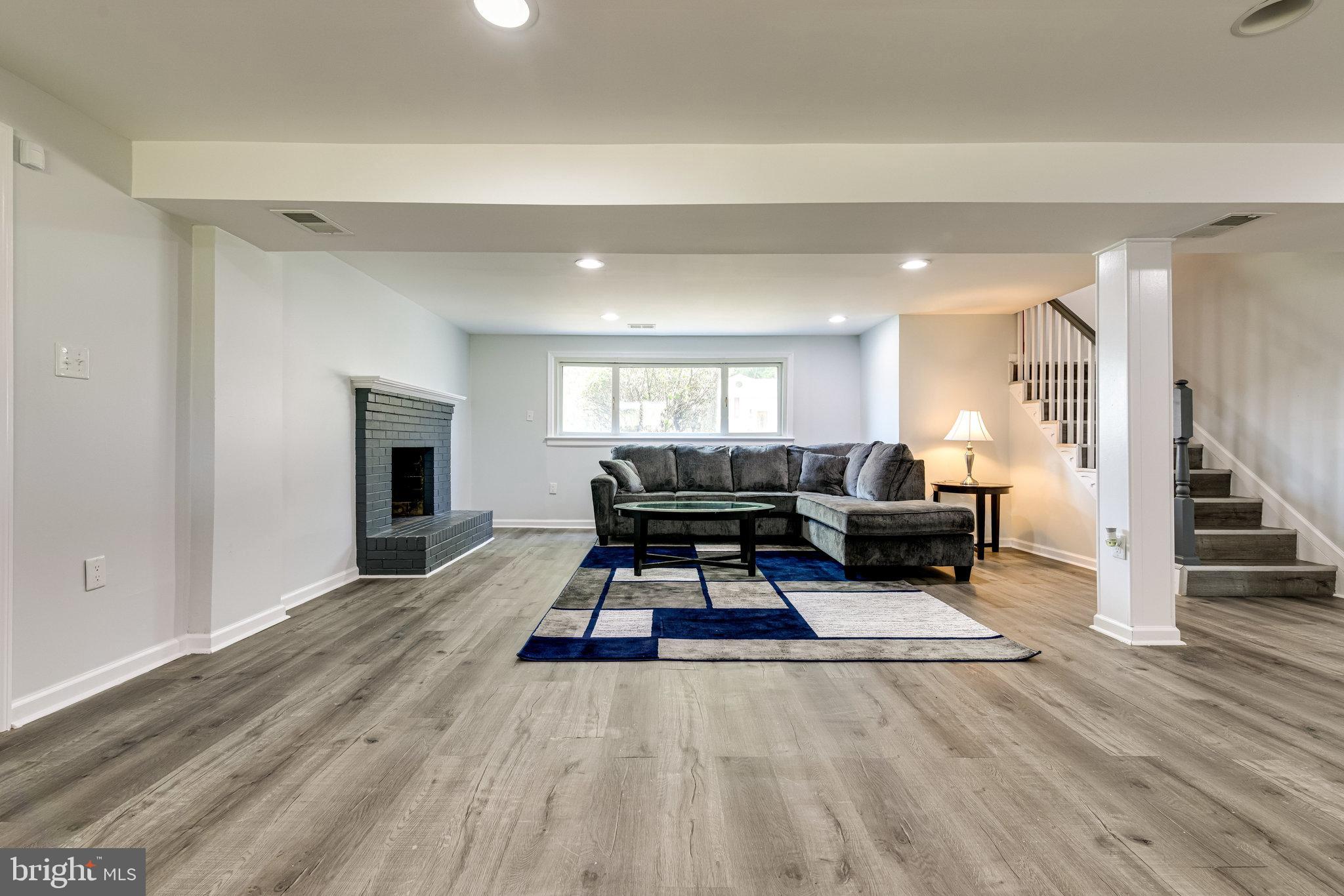 12824 Glynis Road Clinton, MD 20735 - Photo 17 of 31 lower family room