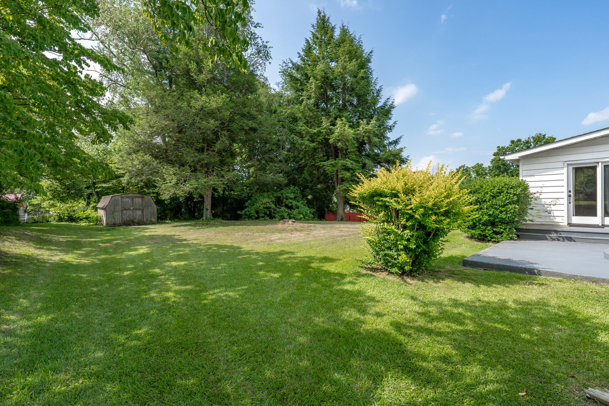 2211 Wyndale Road Johnson City, TN 37604 - Photo 26 of 33 2211 Wyndale Rd (9 of 42)
