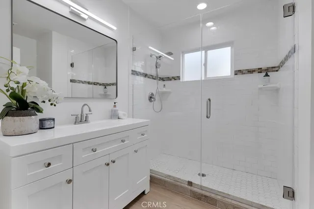 $899,000 | 17733 Los Alimos Street, Granada Hills, CA 91344