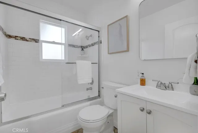 $899,000 | 17733 Los Alimos Street, Granada Hills, CA 91344