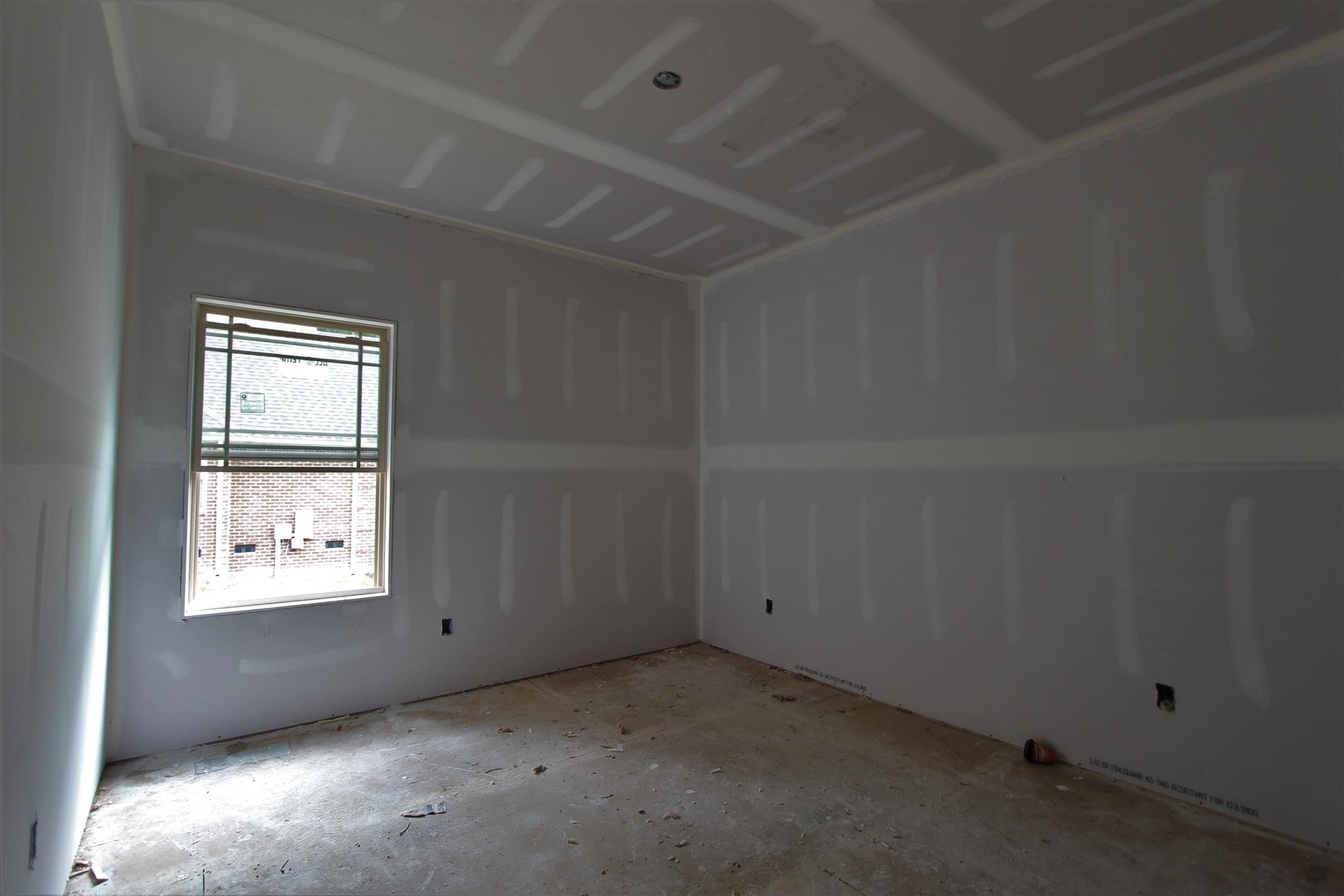 49 Remington Road Lebanon, TN 37090 - Photo 11 of 22 an empty room with windows