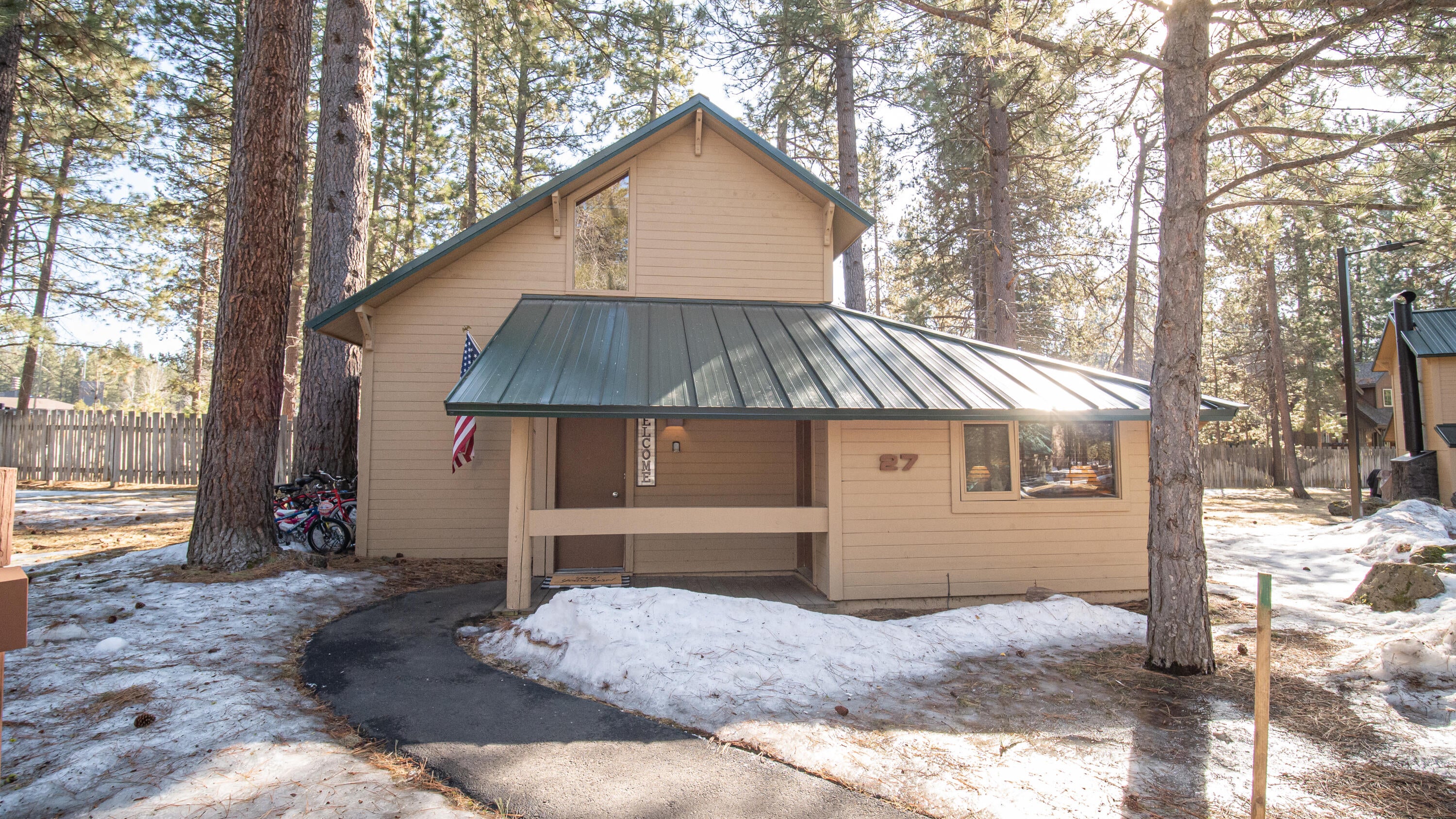 57488-27 Ranch Cabin Road, Unit 27 Sunriver, OR 97707 - Photo 1 of 29 Front Photo