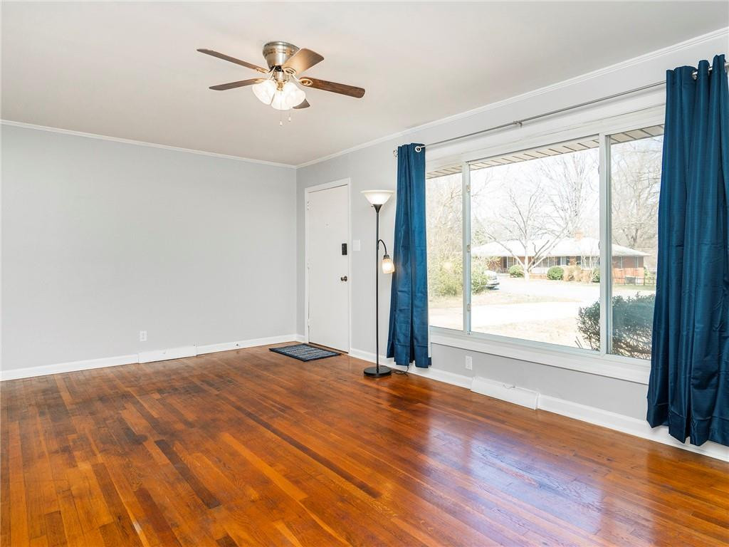 803 Sycamore Road Graham, NC 27253 - Photo 6 of 28 Gallery Image 6