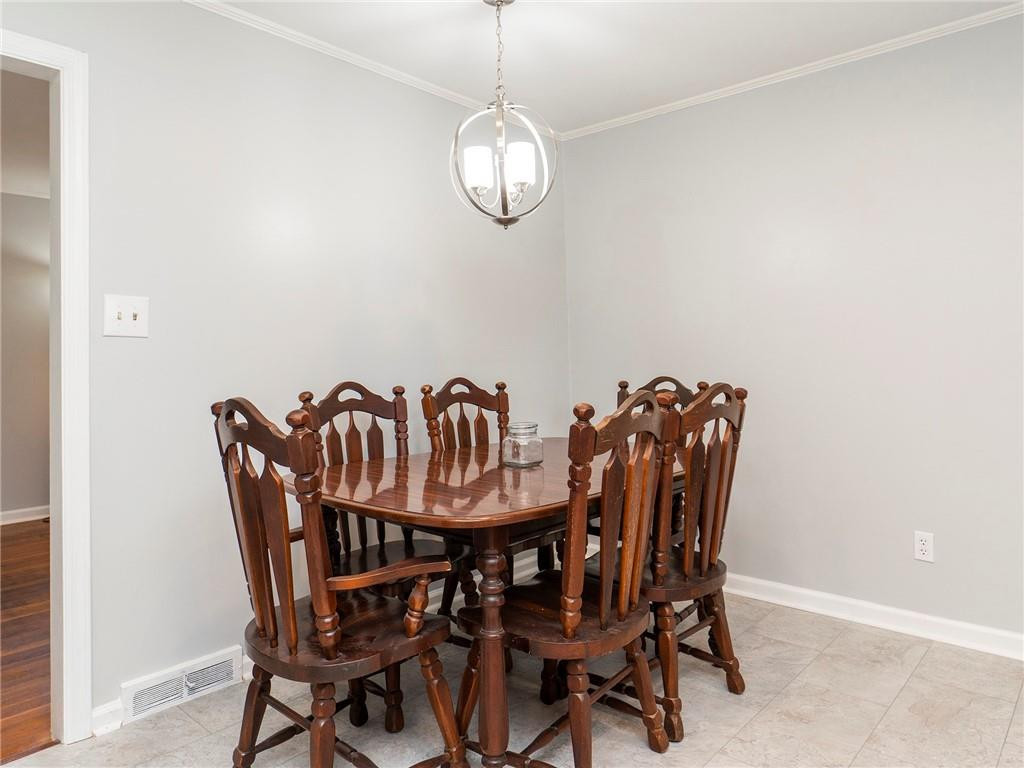 803 Sycamore Road Graham, NC 27253 - Photo 7 of 28 Gallery Image 7