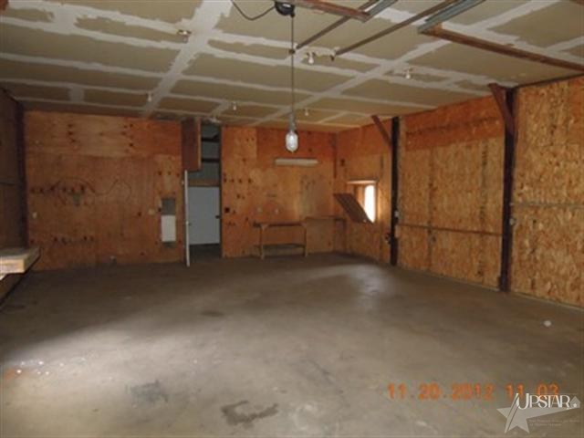 8233 Lafayette Center Road Yoder, IN 46798 - Photo 3 of 11