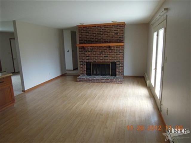 8233 Lafayette Center Road Yoder, IN 46798 - Photo 8 of 11