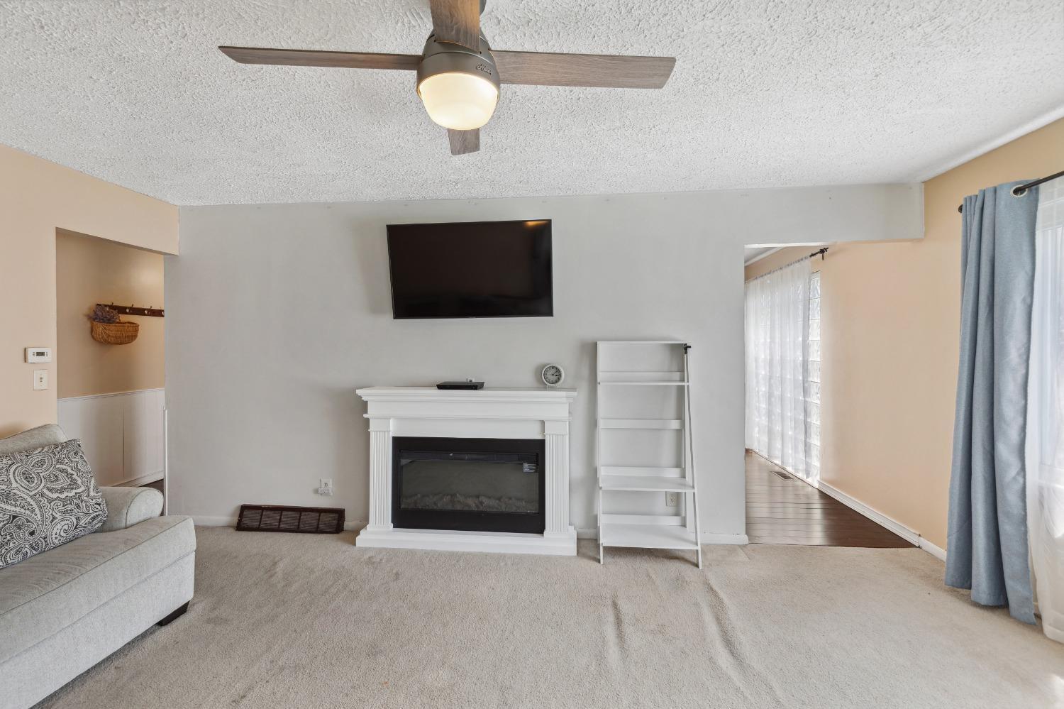 2452 Struble Road Cincinnati, OH 45231 - Photo 6 of 31 Gallery Image 6
