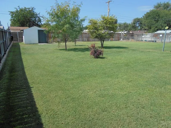 $299,999 | 404 Holly Avenue, Swink, CO 81077