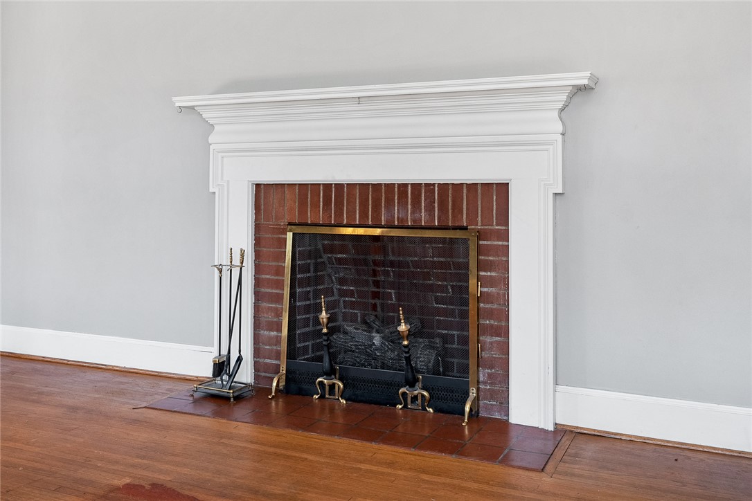 310 River Street Belton, SC 29627 - Photo 5 of 50 Living room Fireplace