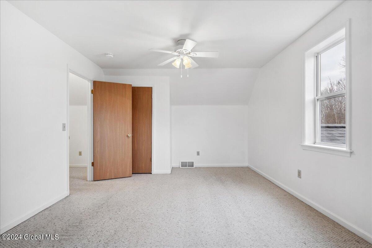 23 Trinity Place Bethlehem, NY 12158 - Photo 24 of 47 34-23 Trinity (34 of 41)