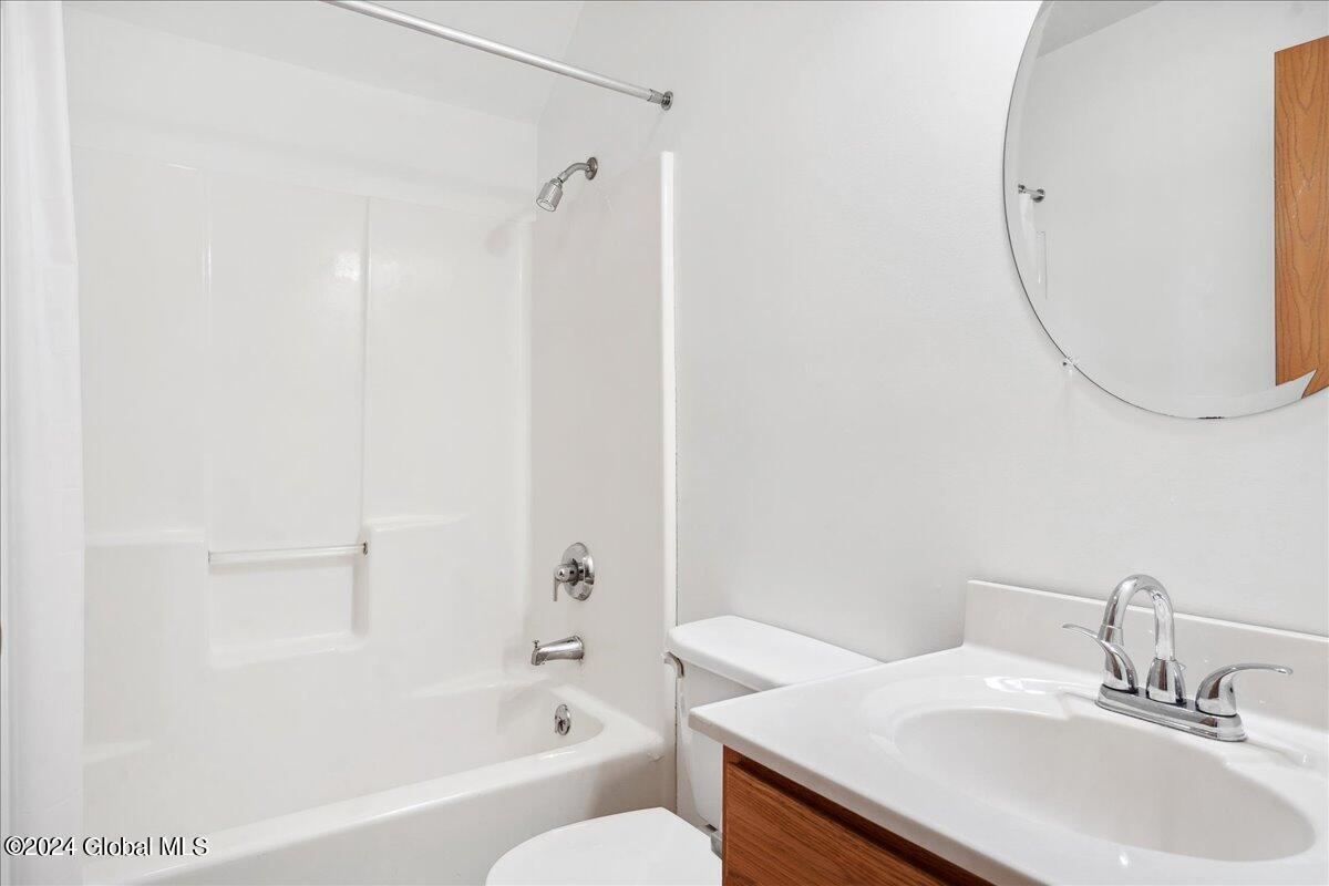 23 Trinity Place Bethlehem, NY 12158 - Photo 26 of 47 36-23 Trinity (36 of 41)