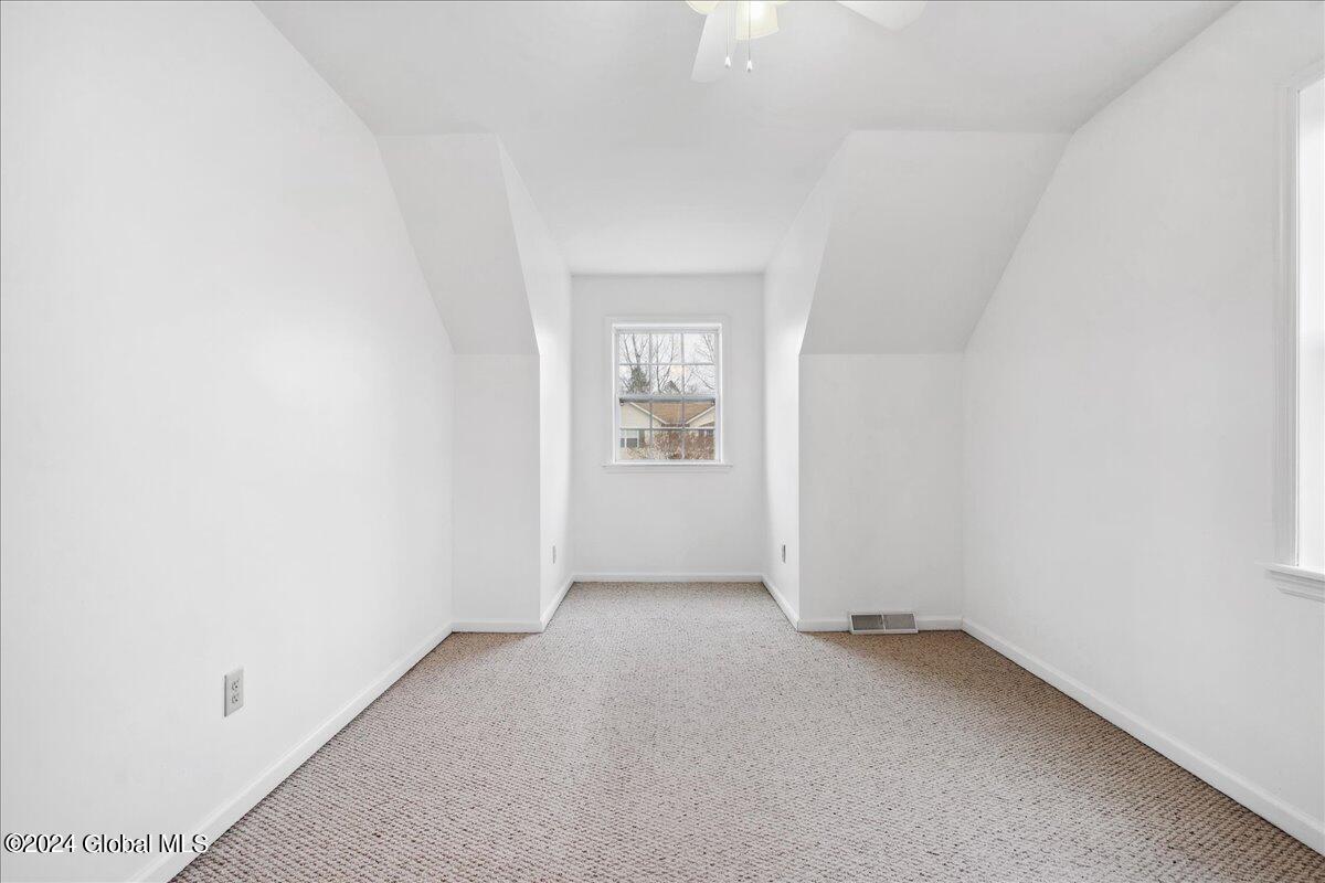 23 Trinity Place Bethlehem, NY 12158 - Photo 28 of 47 38-23 Trinity (38 of 41)